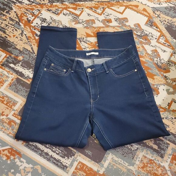 Lee Riders Women's Midrise Skinny Jeans with Premium Stretch Fabric - Picture 3 of 7